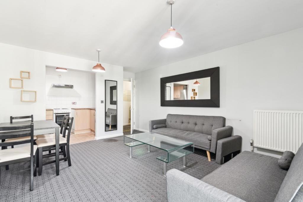 Docklands Cozy View Apartment London Exterior photo