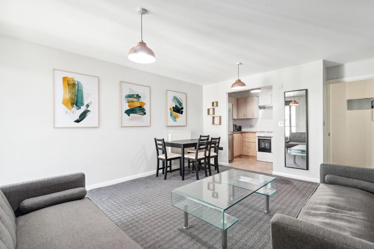 Docklands Cozy View Apartment London Exterior photo